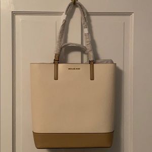 NWT Michael Kors double handle leather Kelli tote